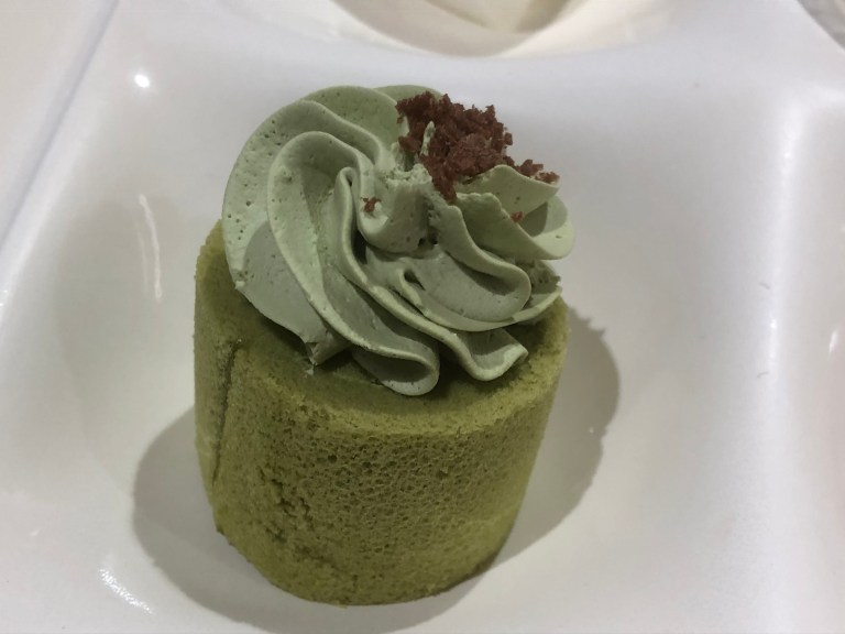 6B7D34B8-1BED-4840-ADB2-E7D1B715772B